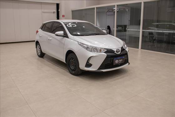 TOYOTA YARIS 1.5 16V FLEX XL MULTIDRIVE TOYOTA YARIS 1.5 16V FLEX XL MULTIDRIVE